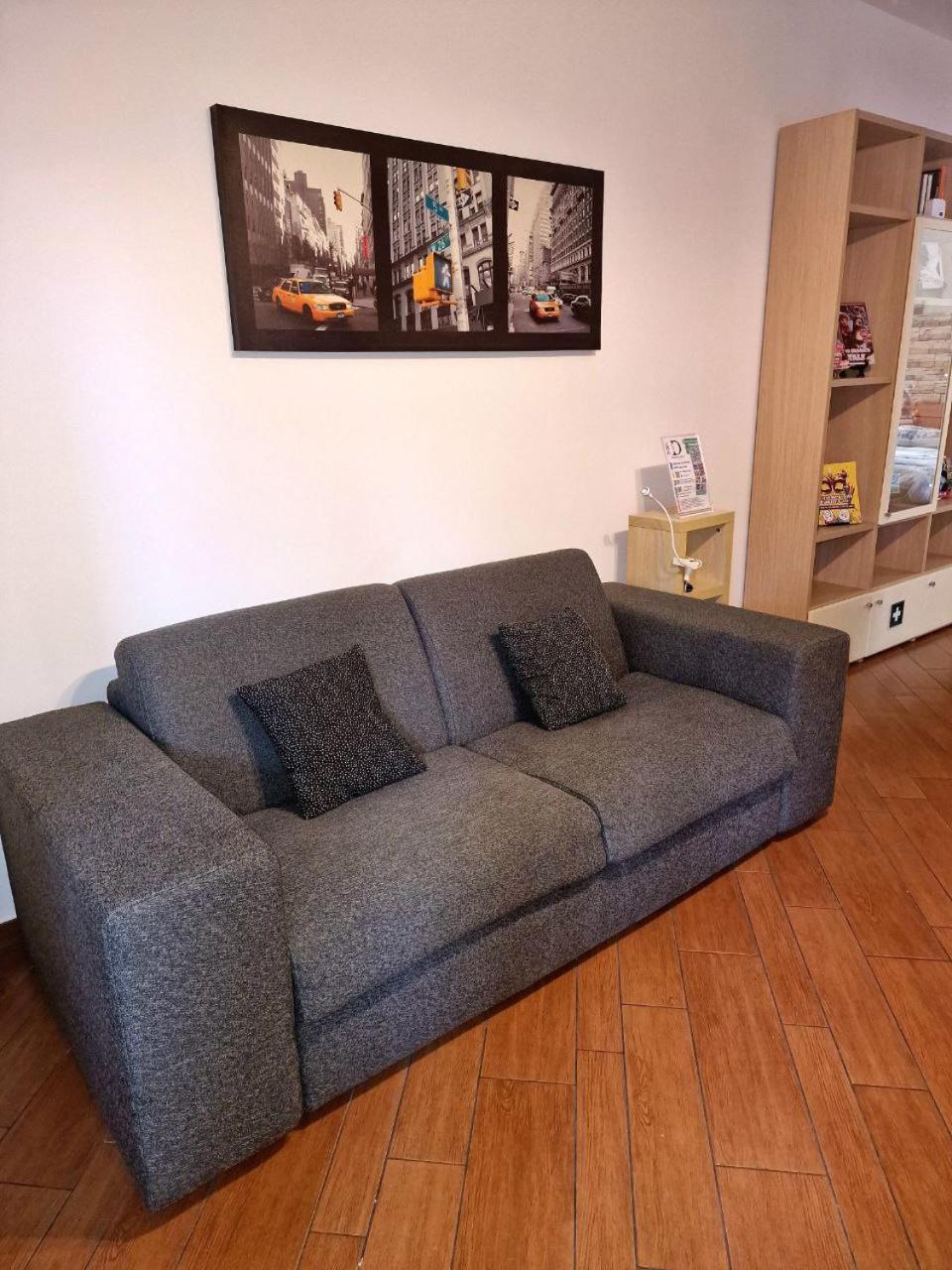 Domus Livio, 7 Min Fco Airport, Free Wifi, Garden Apartment, 2 Tv Hd Fiumicino Exterior photo