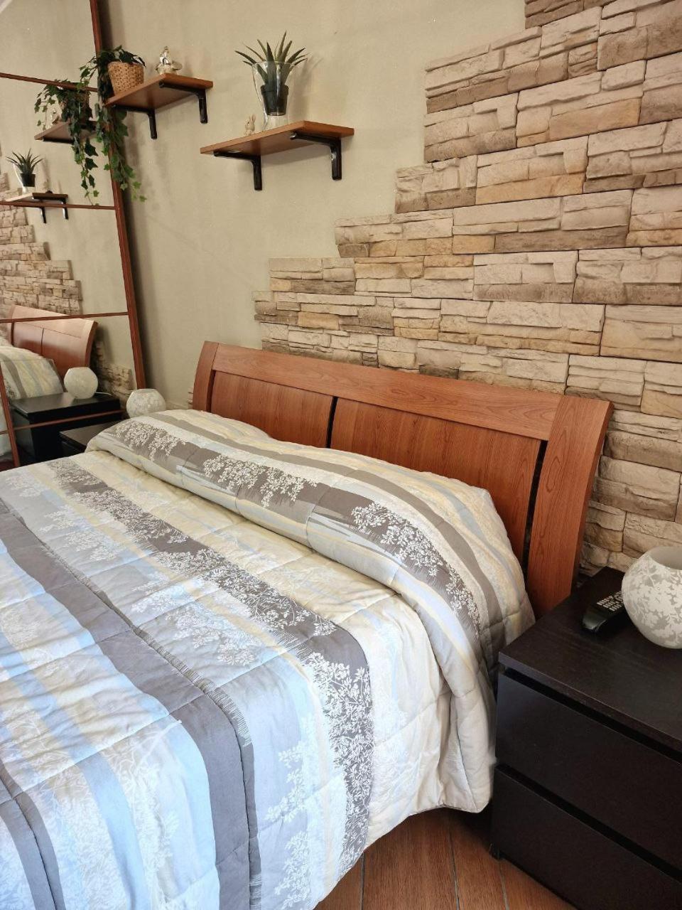 Domus Livio, 7 Min Fco Airport, Free Wifi, Garden Apartment, 2 Tv Hd Fiumicino Exterior photo